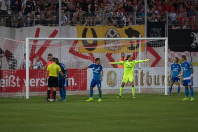 Stadion-Neubau Zwickau Erstes Spiel