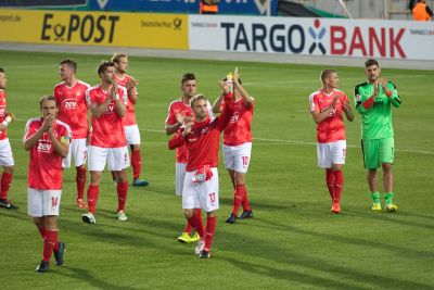 Stadion-Neubau Zwickau Erstes Spiel